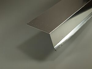 Tagfod uden asfalt 80 mm. aluminium 100 cm.